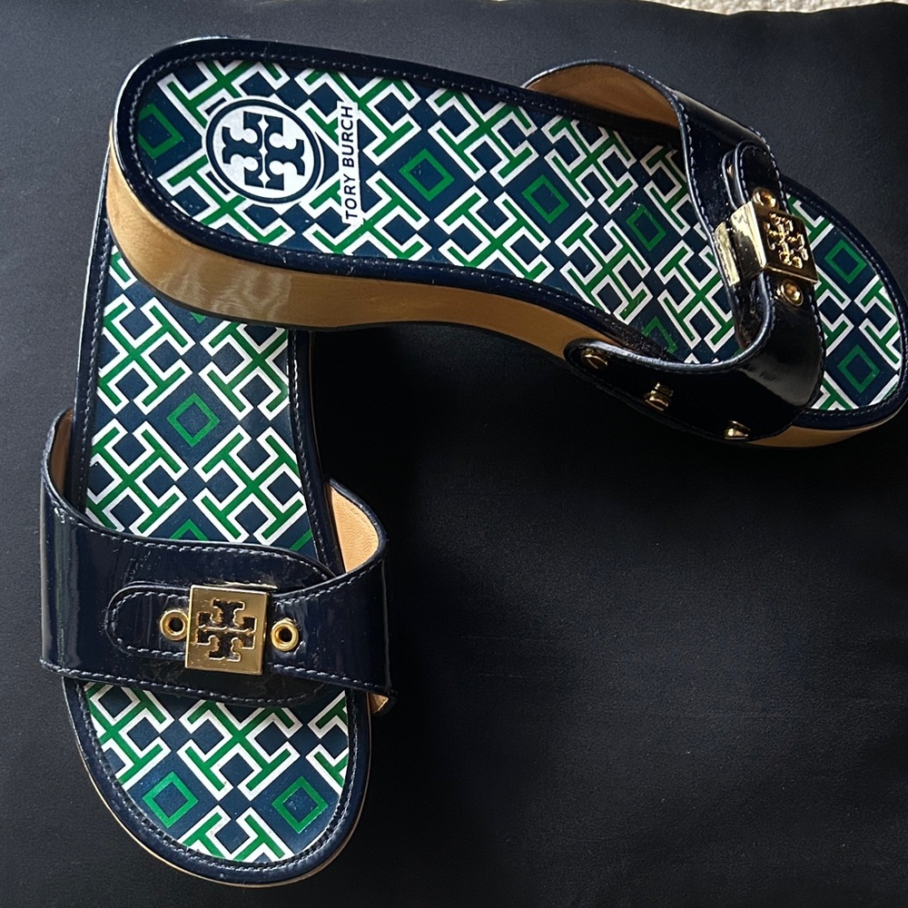Tory Burch Navy and Gold Slide Sandals SZ 9